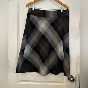 East 5th Elegant Black and Gray Plaid Skirt
